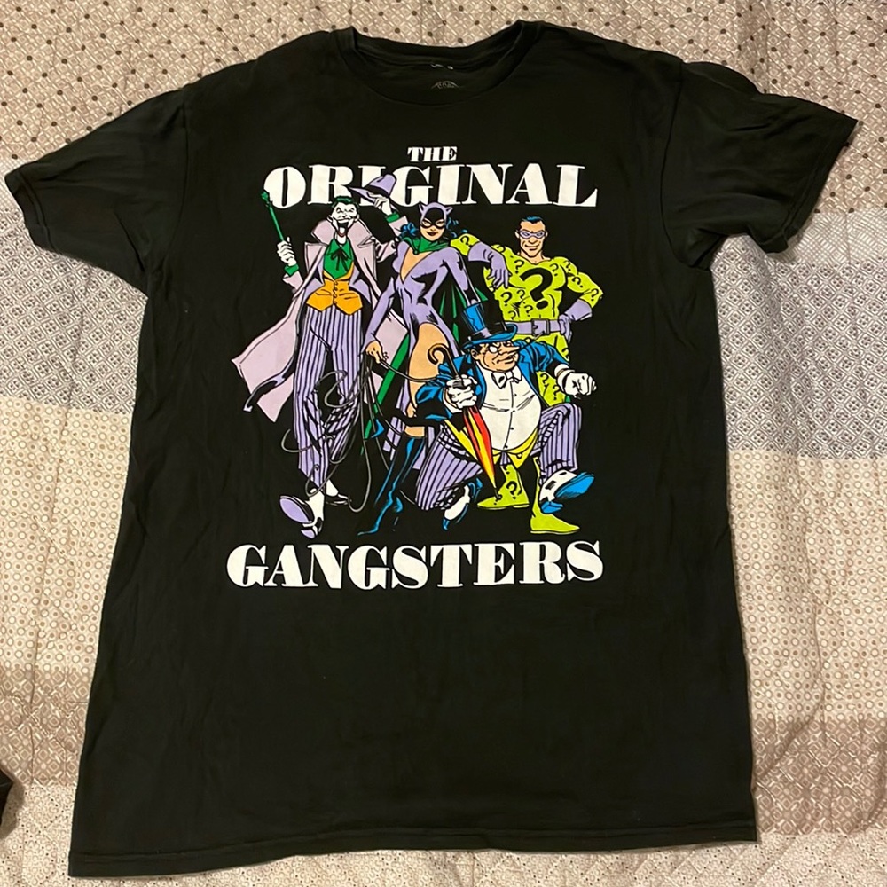 DC comic T-shirt size medium